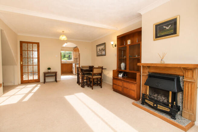 Watling Court, Vicars Cross, Chester photo 4