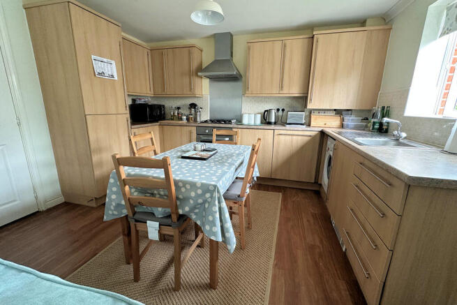 Kitchen/Dining Area