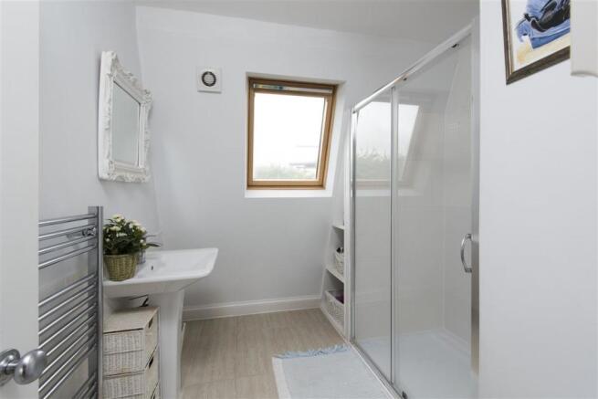 En Suite Shower Room