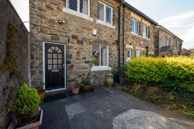 2 bed Semi-Detached for sale Image 5