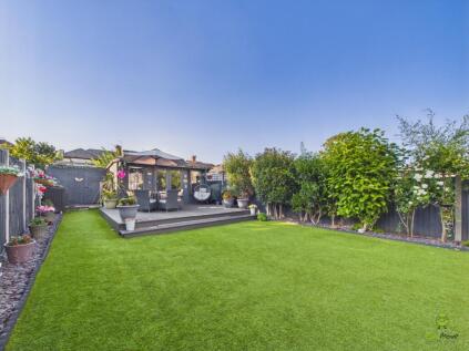 Knowle Avenue, Bexleyheath, Kent, DA7