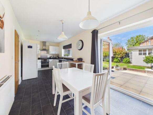 3 Cowslip Acres, Newport photo 4