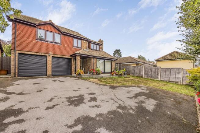 2 Woodland View, Horndean-PorticoMarketing-SoldBy-