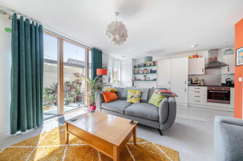 Dorset Gardens, Brighton, East Sussex, BN2