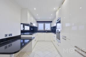 Flat 10, Marine Point, Radnor Cliff, Folkestone CT20 2TX