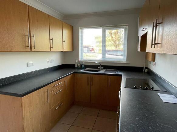 Kitchen1.jpg