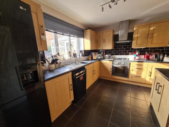 Kitchen 1