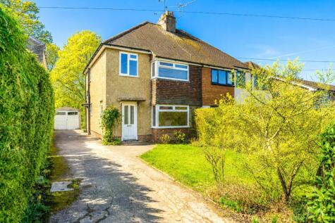 Thorn Road, Boundstone, Farnham, Surrey, GU10