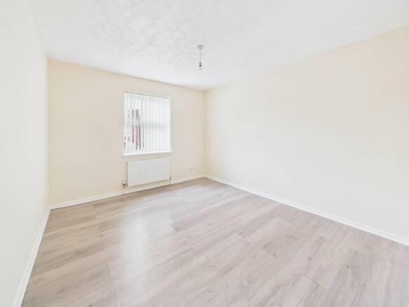 3 bed Detached for sale Image 8