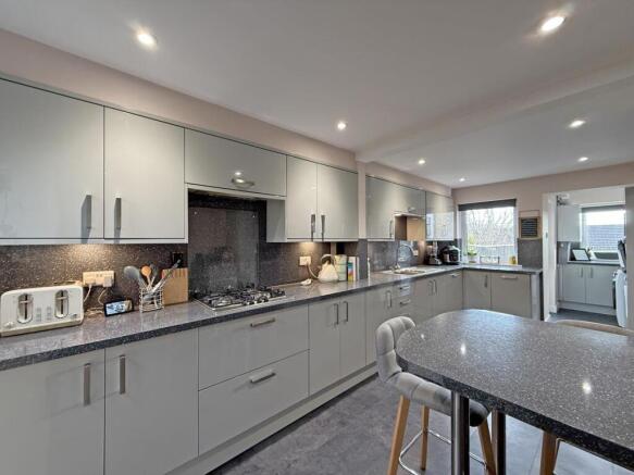 Chaucer Way 94 - Kitchen.jpg