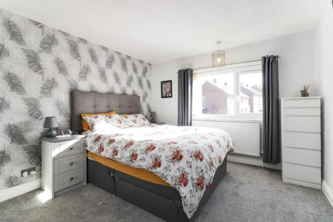 3 bed House for sale Image 12
