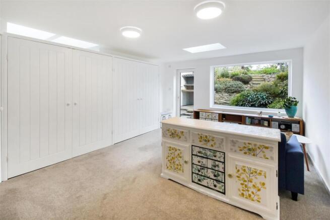 3 bed Detached for sale Image 10