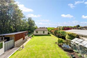 Throstle Bower, Barrowby Lane, Garforth, Leeds LS25 1NG