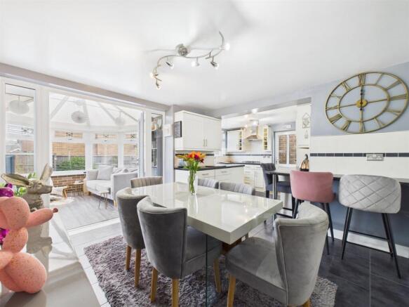 Open Plan Dining Kitchen