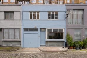 92, Gloucester Mews West, London W2 6DY