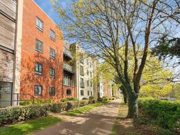 170, Sinclair Drive, Basingstoke RG21 6AE