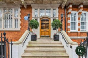 Flat 76, Bedford Court Mansions, Bedford Avenue, London WC1B 3AE