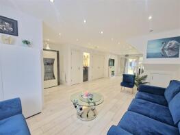 10, Crown Green Mews, Pellatt Road, Wembley HA9 8FB