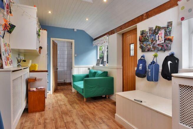 Snug/Boot Room