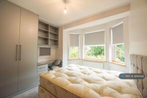 43, Blenheim Gardens, Reading RG1 5QG