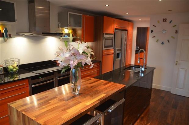 Fitted Breakfast Kitchen