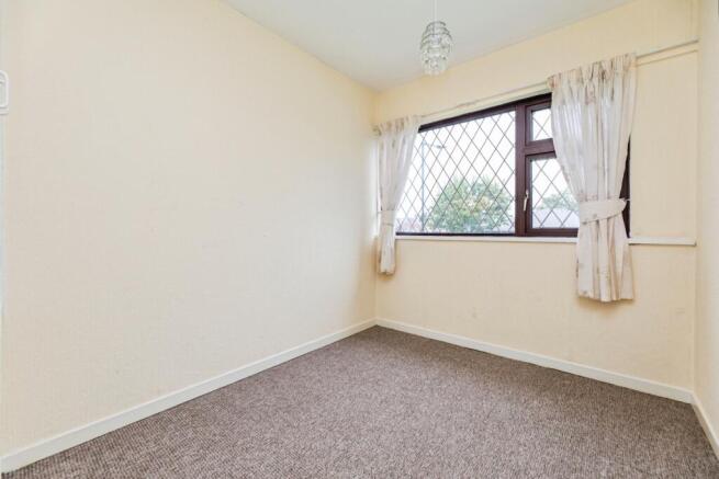 pbox-bedroom-346094.jpg