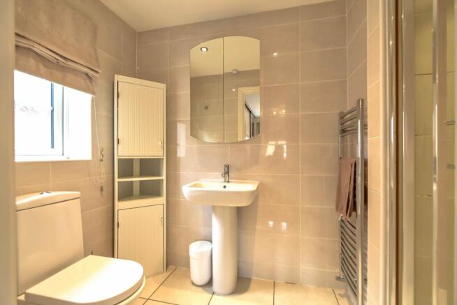 Ensuite