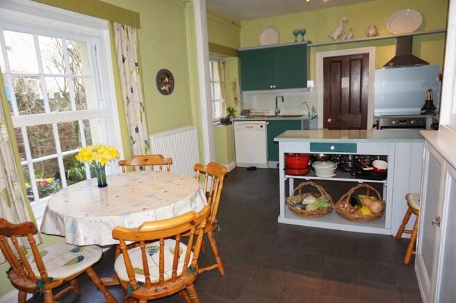 Kitchen / Breakfast
