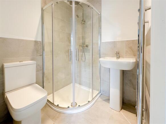 3 bed Semi-Detached for sale Image 11