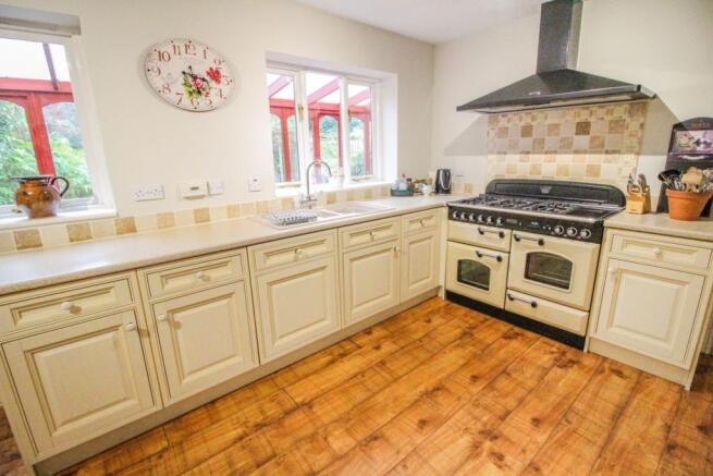 Kitchen/Breakfast