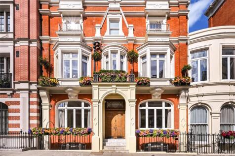 Chesterfield Hill, London, W1J