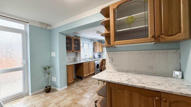 Kitchen/dining ro...