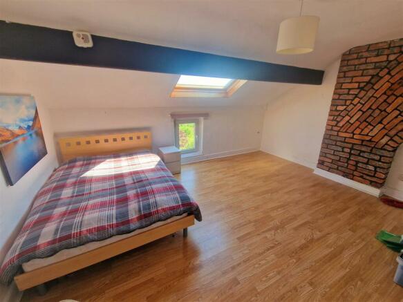 BEDROOM TWO