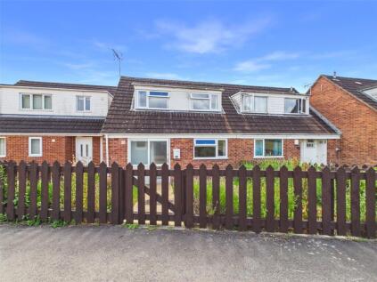 Fieldcourt Gardens, Quedgeley, Gloucester, Gloucestershire, GL2
