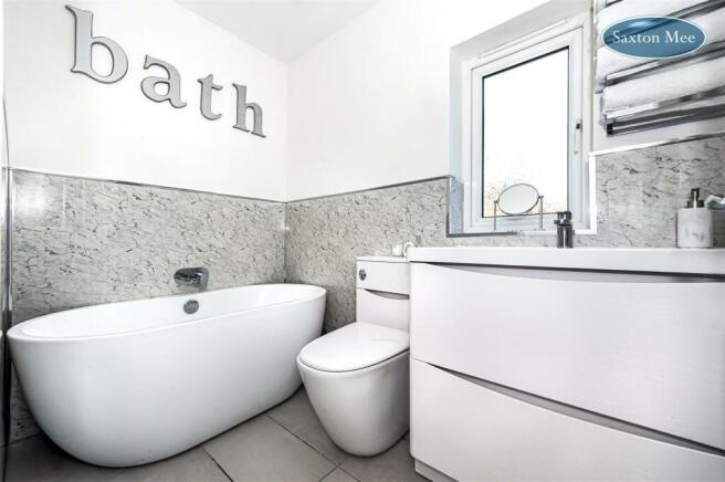 bathroom_0870 copy.jpg