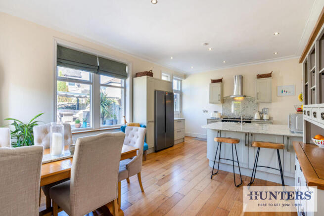 5 bed End of Terrace for sale Image 5