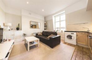 15a, Primrose Mansions, Prince Of Wales Drive, London SW11 4ED