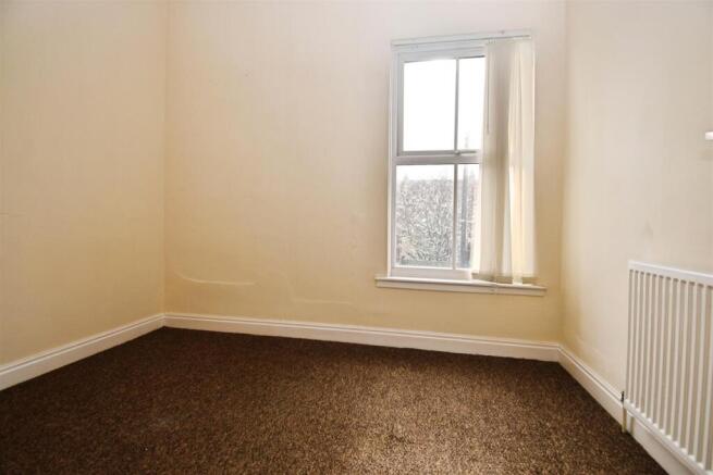 4 bed Terraced for sale Image 9