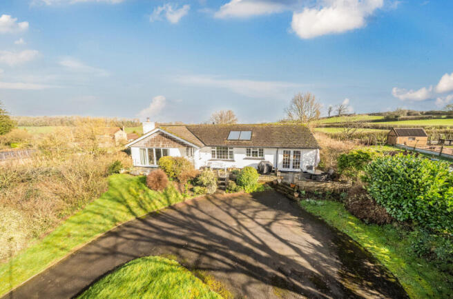 1410384-3-69930d4...