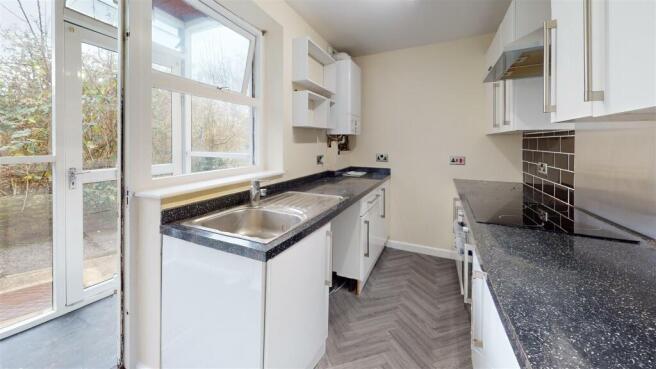 1-Castle-Court-Kitchen.jpg
