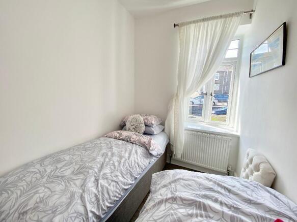 Photo 44