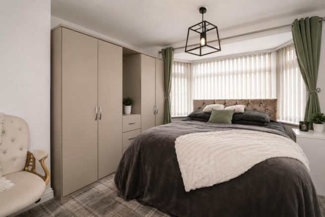 3 bed Semi-Detached for sale Image 8