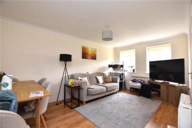 2 bed Apartment for sale Image 9
