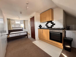 42, Spring Grove Road, Hounslow TW3 4BN