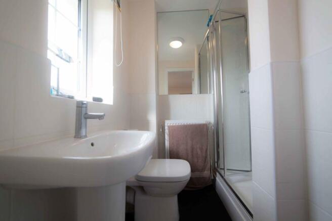 En-suite shower room 