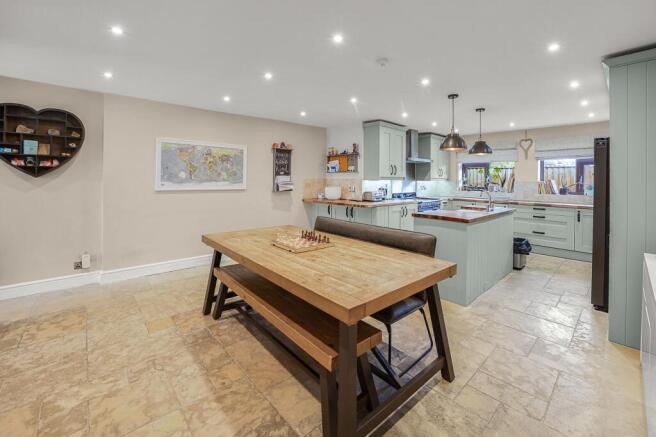 Open Plan Kitchen / Living/ Dining