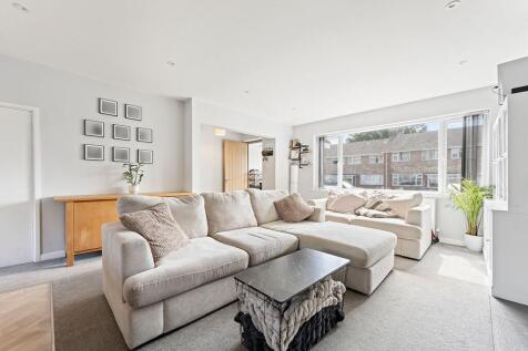 Fairview Drive, Broadstone, BH18