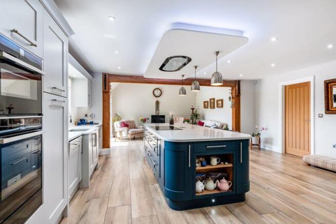 Kitchen/Breakfast/Family Room