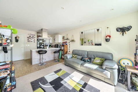 Empire House, Welwyn Garden City, Hertfordshire, AL7