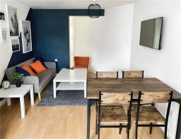 128, Guildford Park Avenue, Guildford GU2 7NN